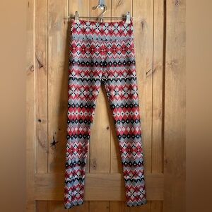 Goldsheep Kids Red and Black Patterned Leggings in size Small